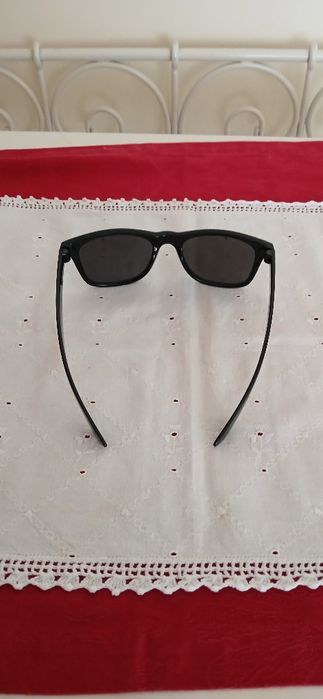 Oculos espelhados EDP, novos