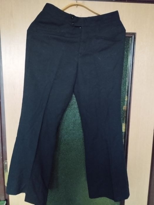 Брюки на мальчика новые пошиты на заказ,шерстяные.Смотрите фотографии.