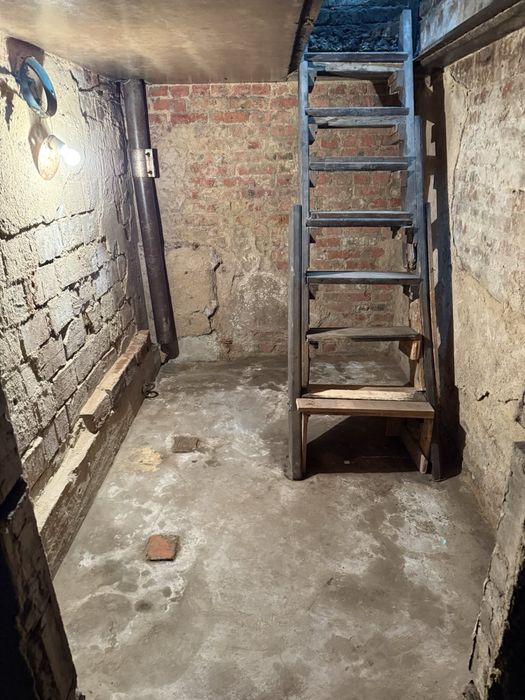 Сдам гараж в кооперативе