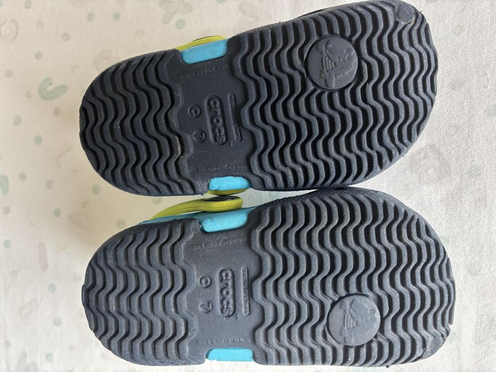 Кроксы crocs размер c7 23-24