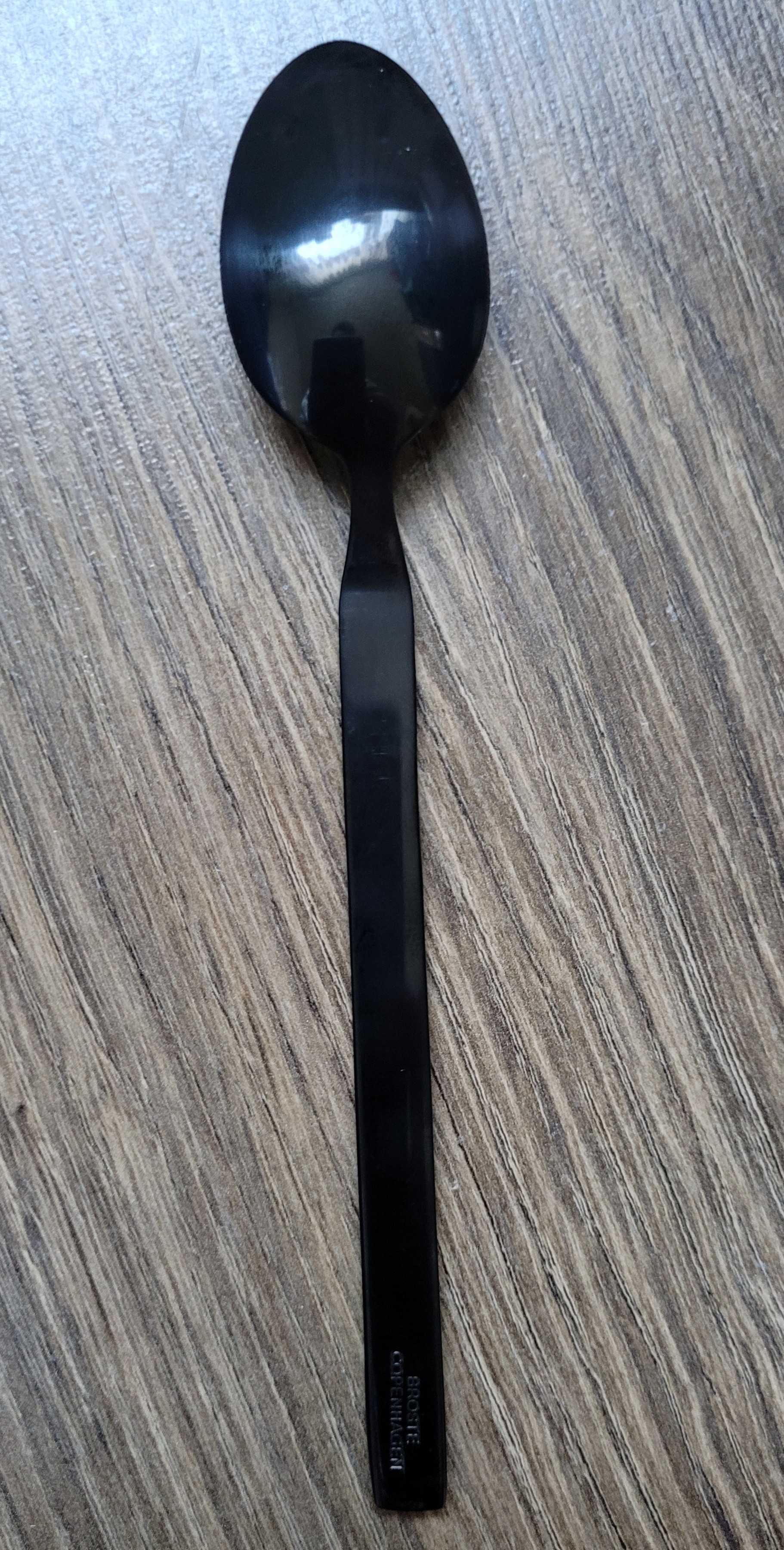 Broste Copenhagen łyżeczka sztućce Tvis Cutlery czarna 1szt NOWA