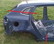 VOLVO V40 ĆWIARTKA PRAWY TYŁ BŁOTNIK 498 2012- 2019 BŁOTNIK V40