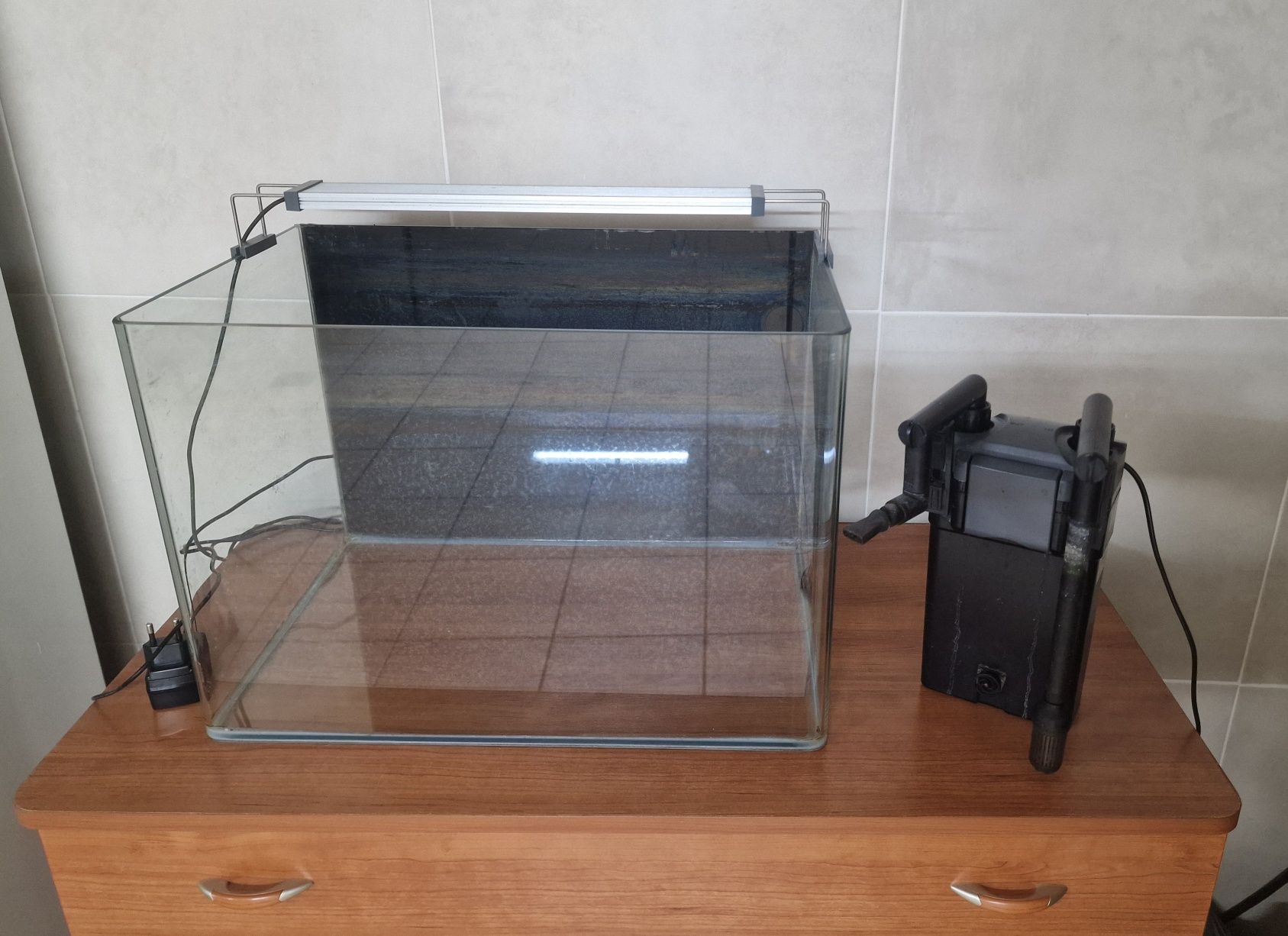 Aquário + Calha LED Twinstar 45b + Filtro SunSun 801