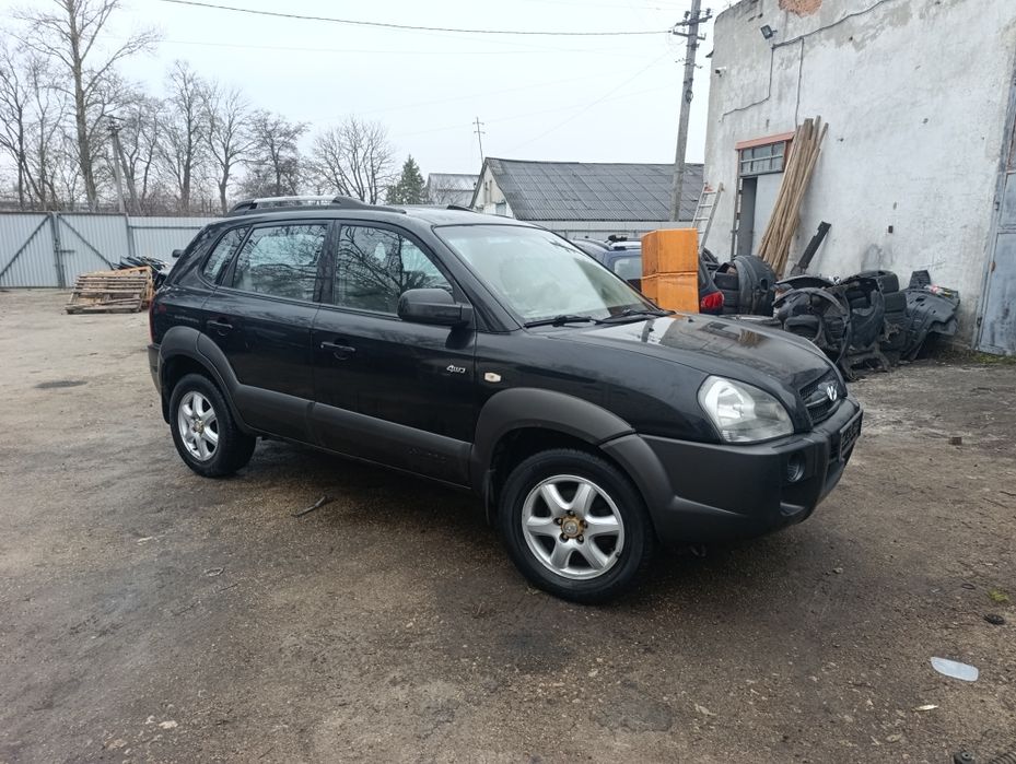 Разборка Хюндай Туксон 1 Розбірка Hyundai Tucson Запчасти хюндай розбо