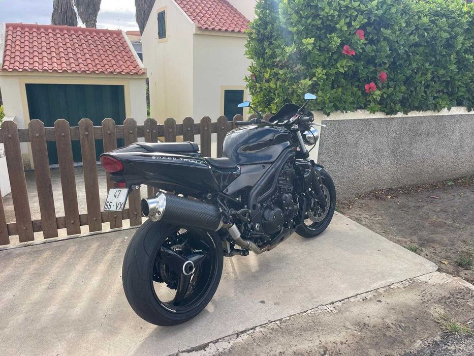 Triumph Speed Triple 955i - 18.000km - muitos extras