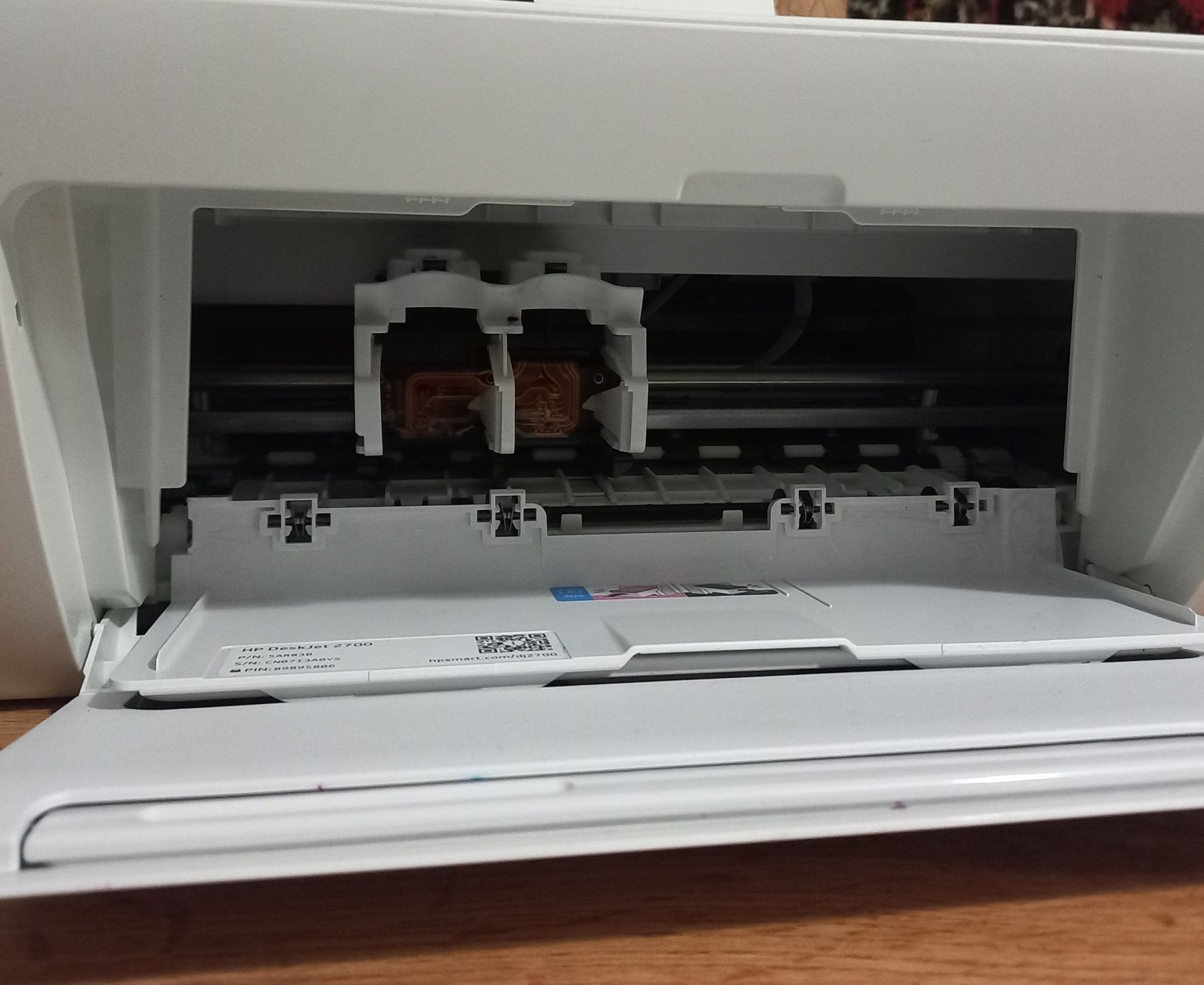 Принтер HP DeskJet 2700