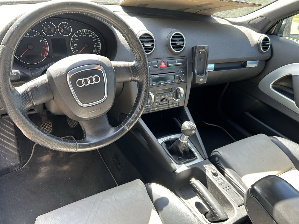 Audi a3 8P 2005 r 1.6 b