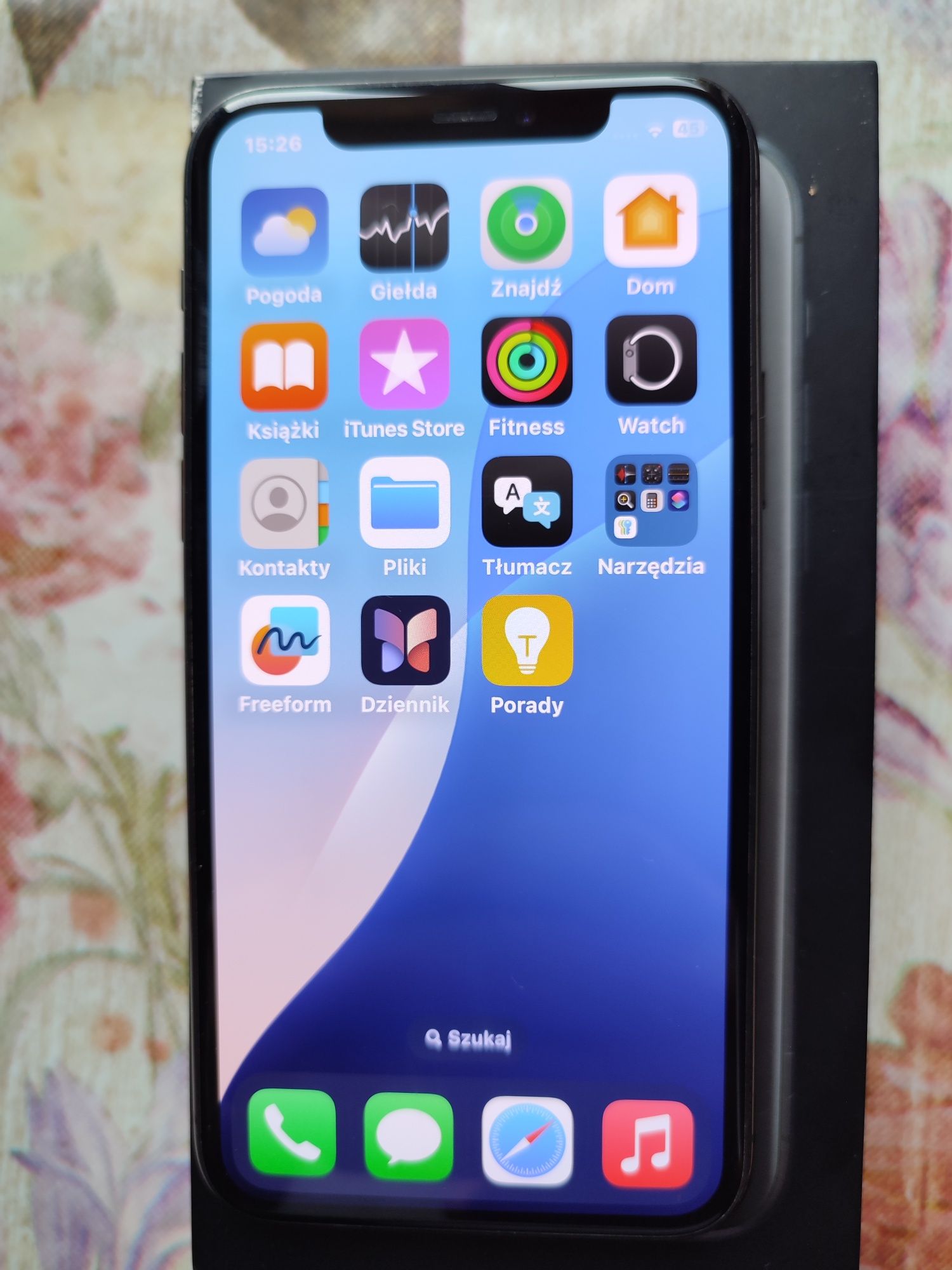 iPhone w bardzo dobrym stanie