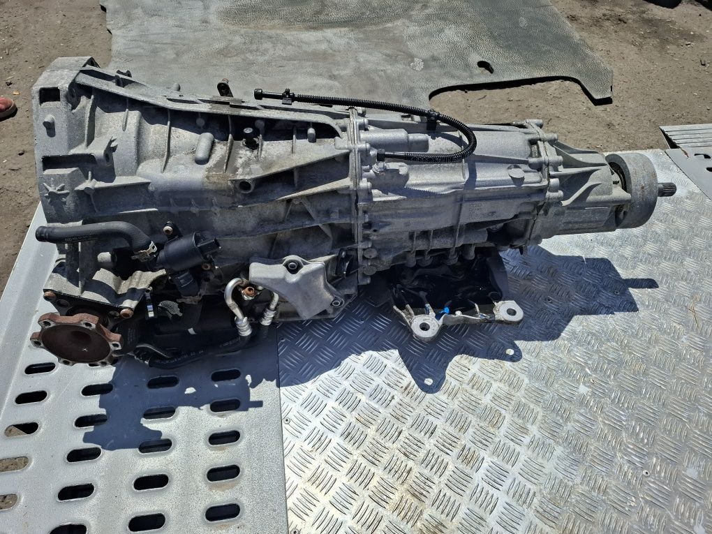Skrzynia biegow s-tronic audi a7 3.0tdi kod MNR