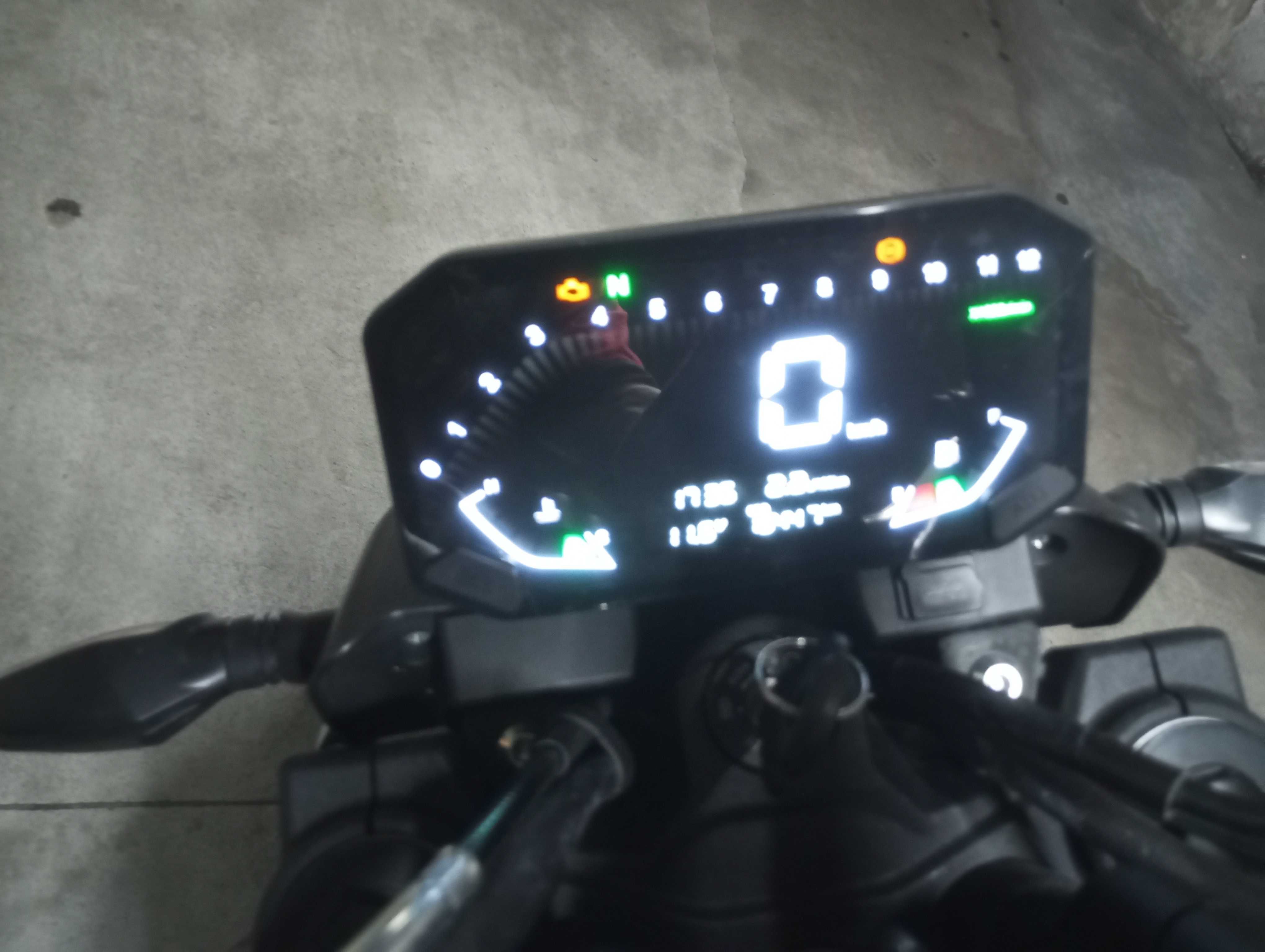 Mota Voge R125 black