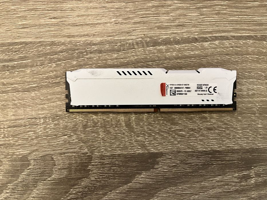 Pamięć RAM KINGSTON Fury 8 gb ddr4 3200Mhz