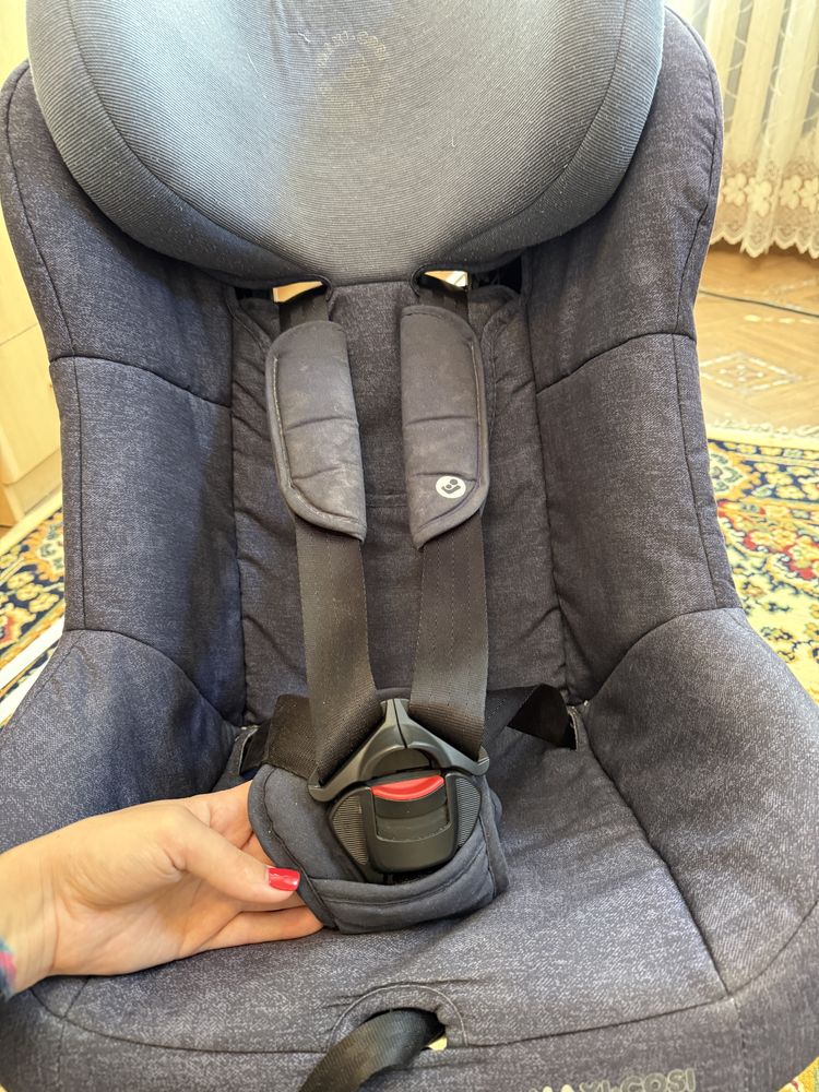 Автокресло Maxi-Cosi TOBIFIX