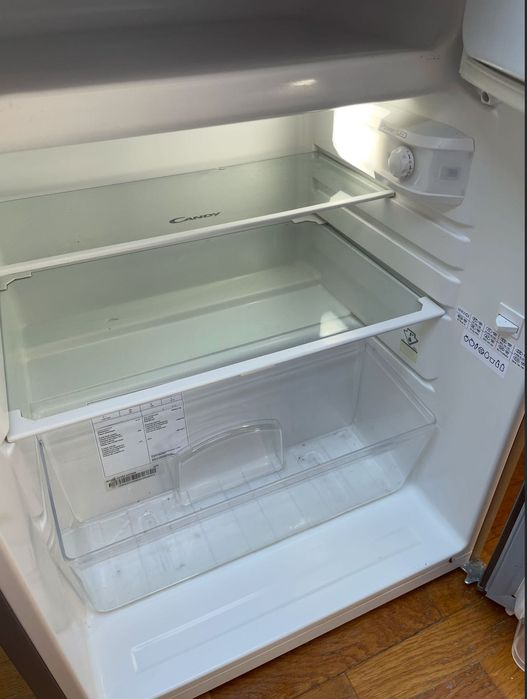 Frigorífico Mini Bar CANDY COHS  (Estático - 85 cm - 109 L - Cinzento)