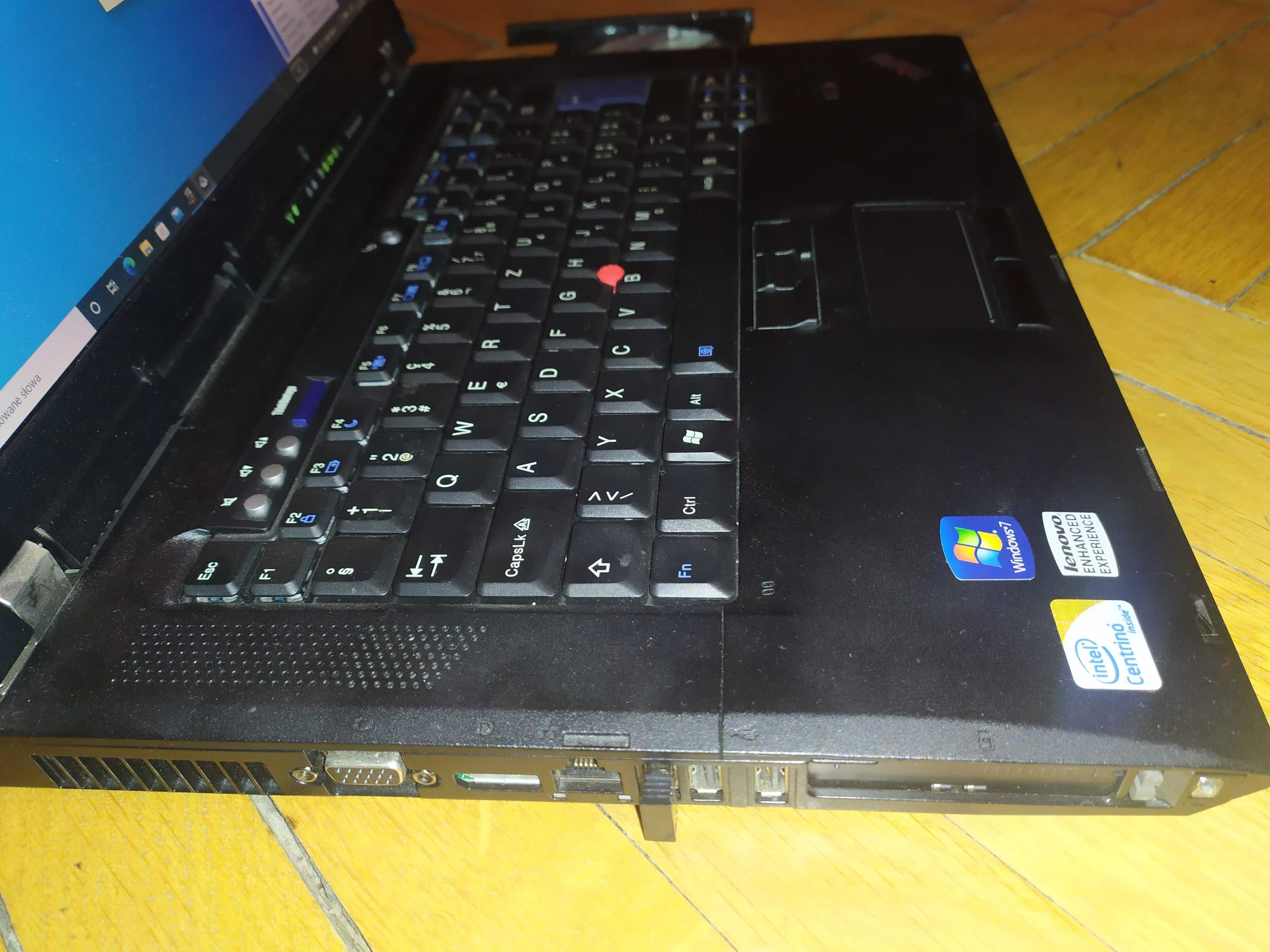 Laptop 15 Lenovo ThinkPad R500 vPro IP ATI HD HDMI Win 7 10 SSD