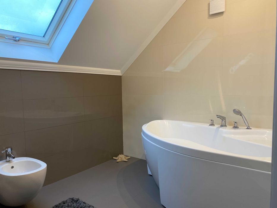 Мятна 10, Жуляни, продам будинок в котеджному містечку