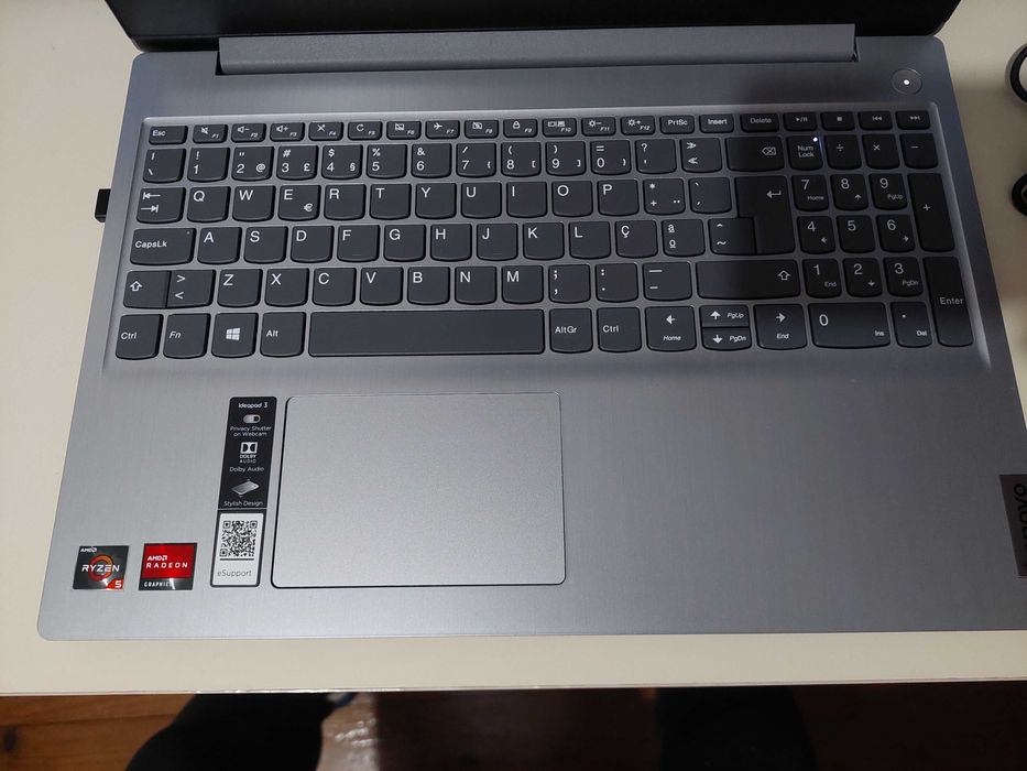 Lenovo Ideapad 3 como novo