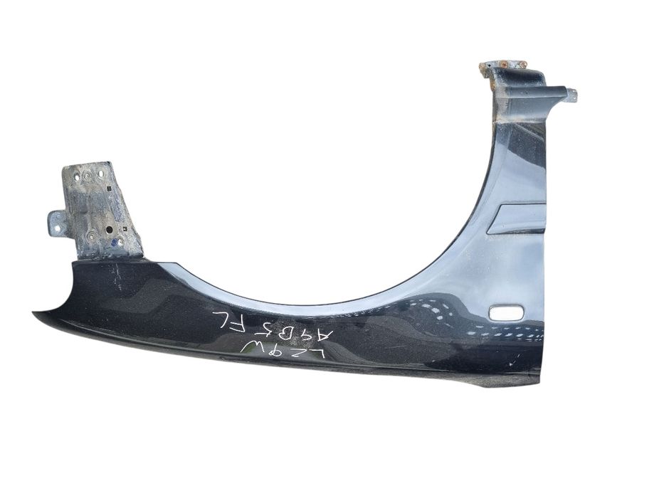 Blotnik prawy przód Audi A4 B5 FL Lift LZ9W wysyłka