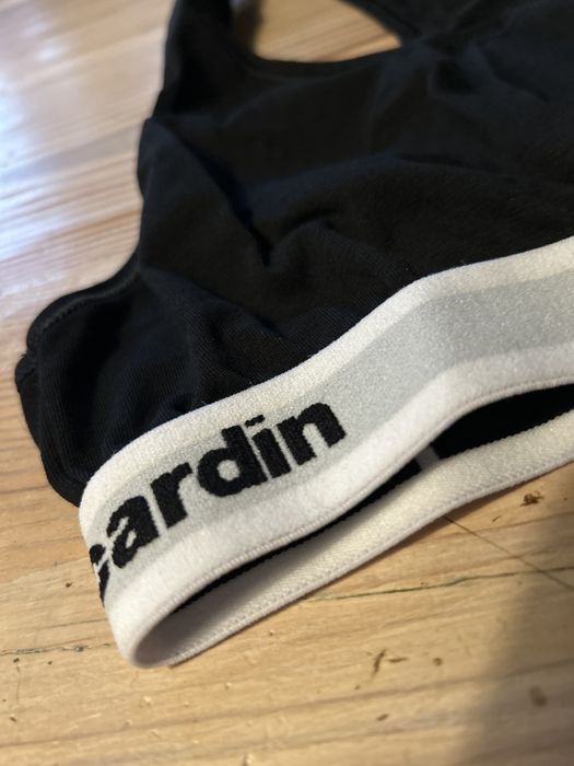 Biustonosz Sportowy Pierre Cardin