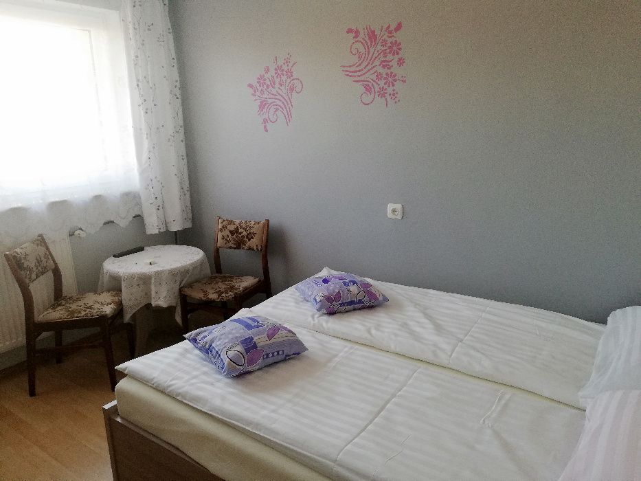 Łeba ul. Emilii Plater 1 Pokoje Gościnne XAWIER.