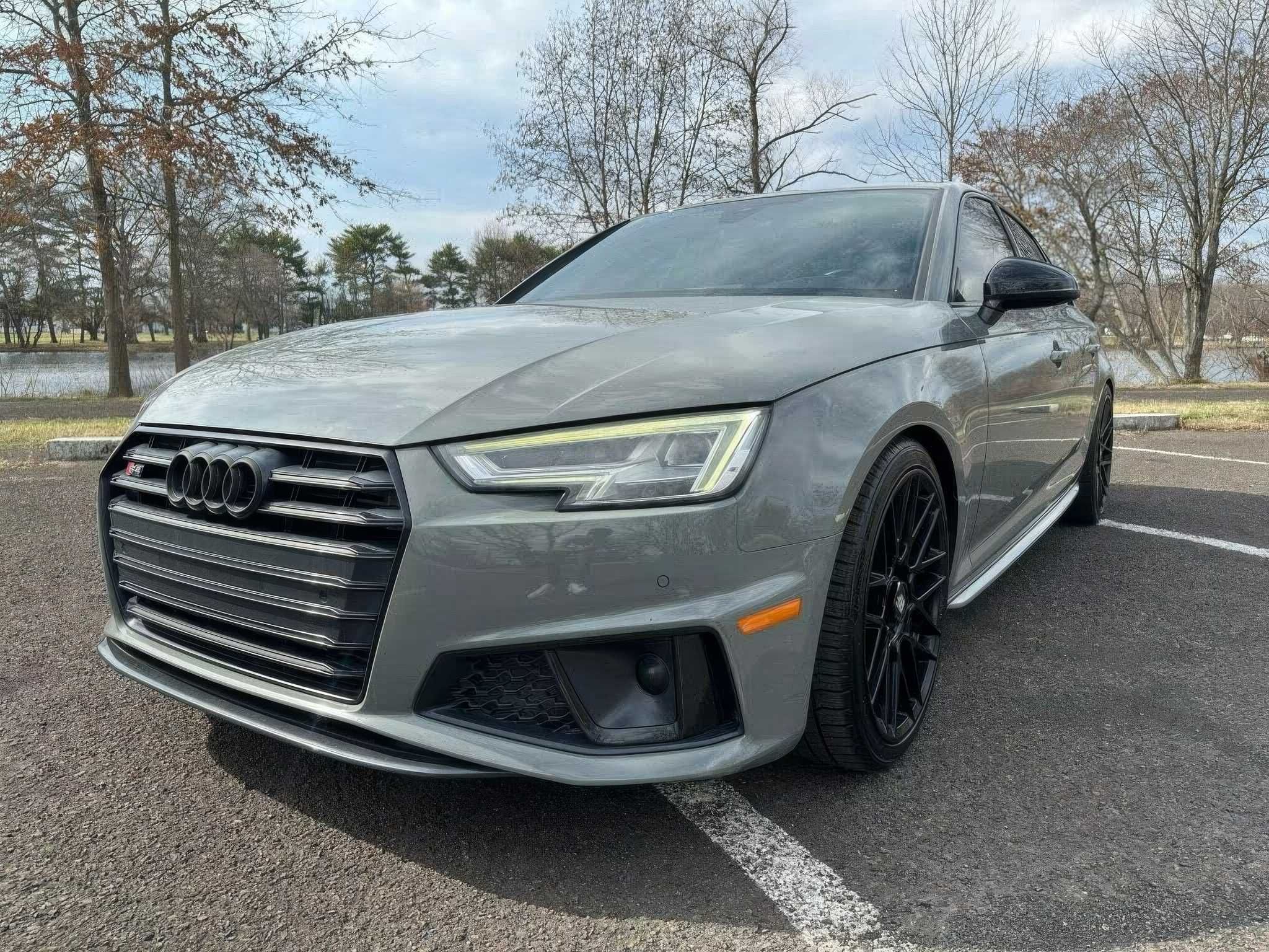 2019 Audi S4 quattro Premium Plus