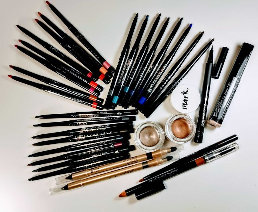 Косметика Avon Туш для вій Супершок SuperShock 5 в 1 Ultra Luxe помада