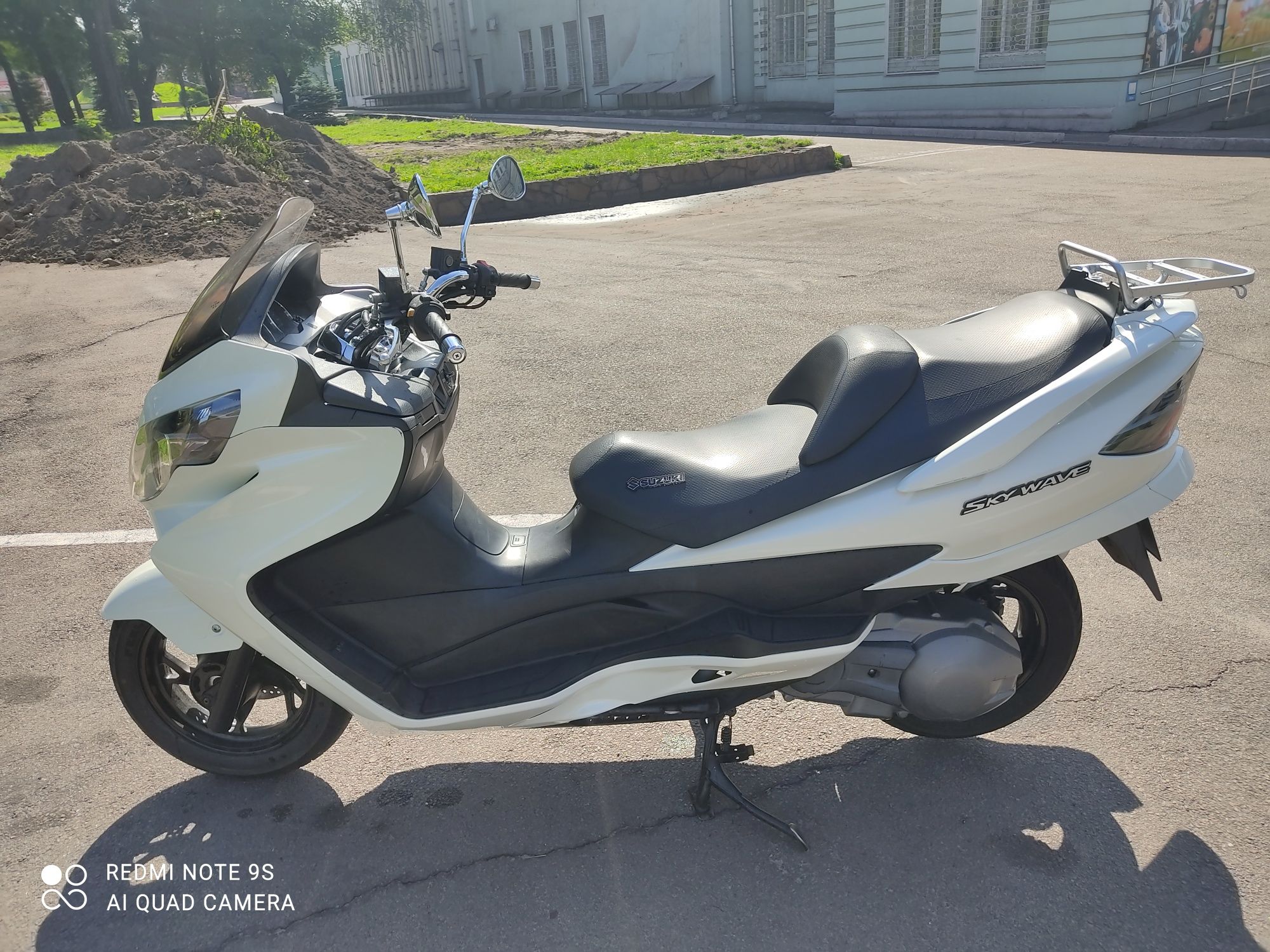 Suzuki Skywave 250