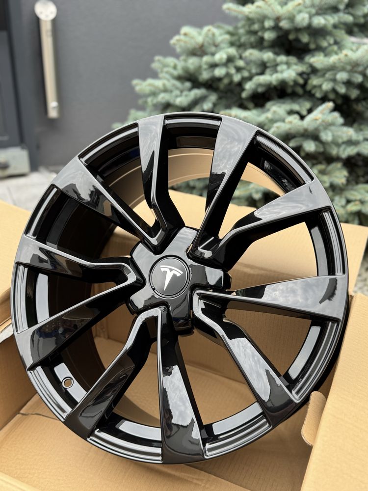 Диски Нові TESLA R19/5/114,3 Тесла Model 3 Model Y . В Наявності .