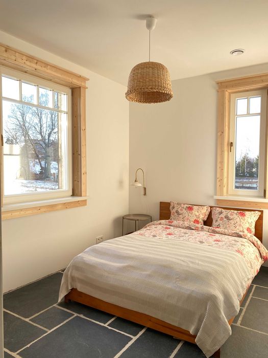 Dom 155m na Mazurach nad brzegiem jeziora- linia brzegowa