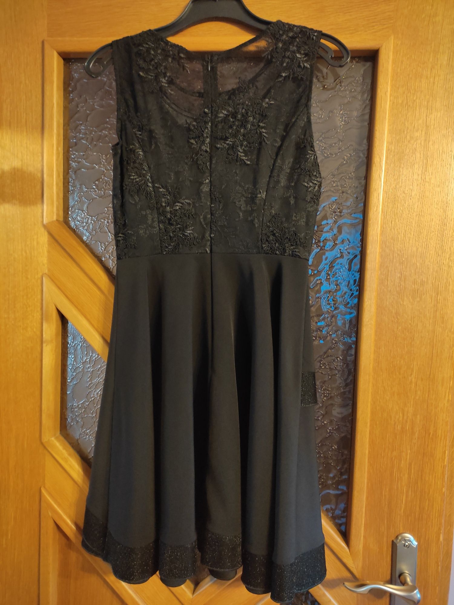 Sukienka czarna z bolerkiem