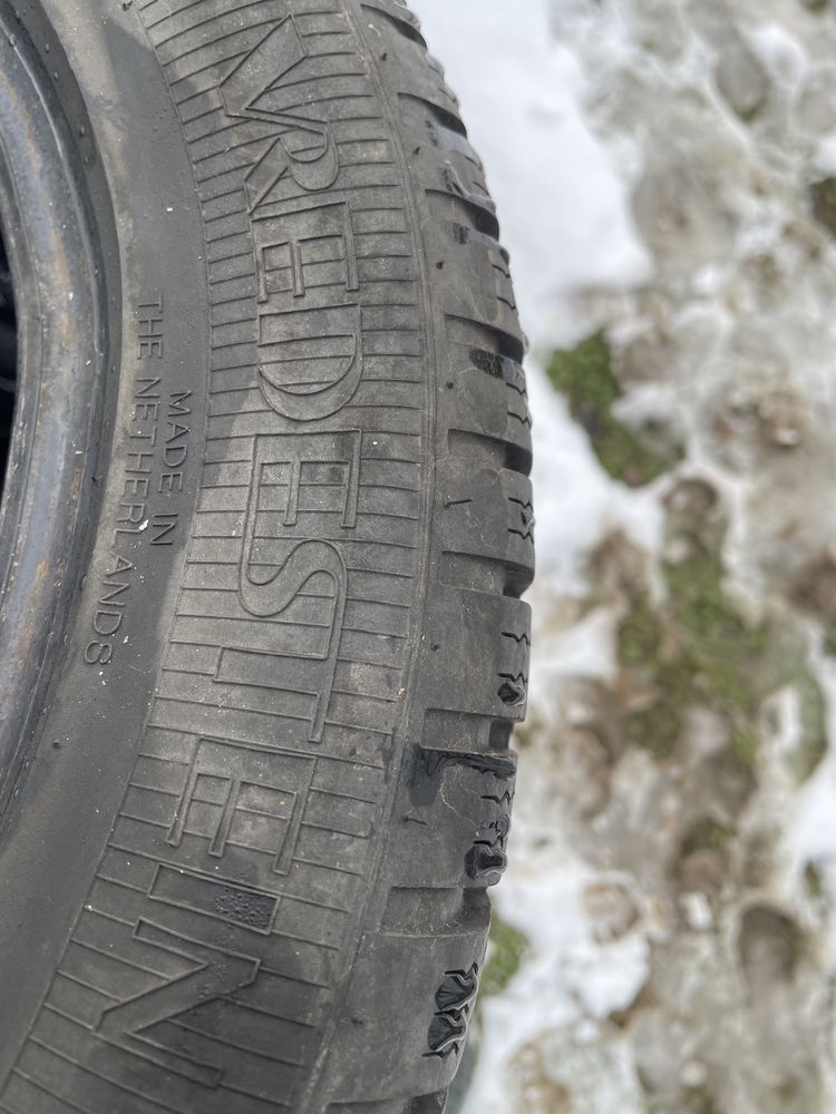 Шини резина 195/50/15 r15 vredestein пара m+s