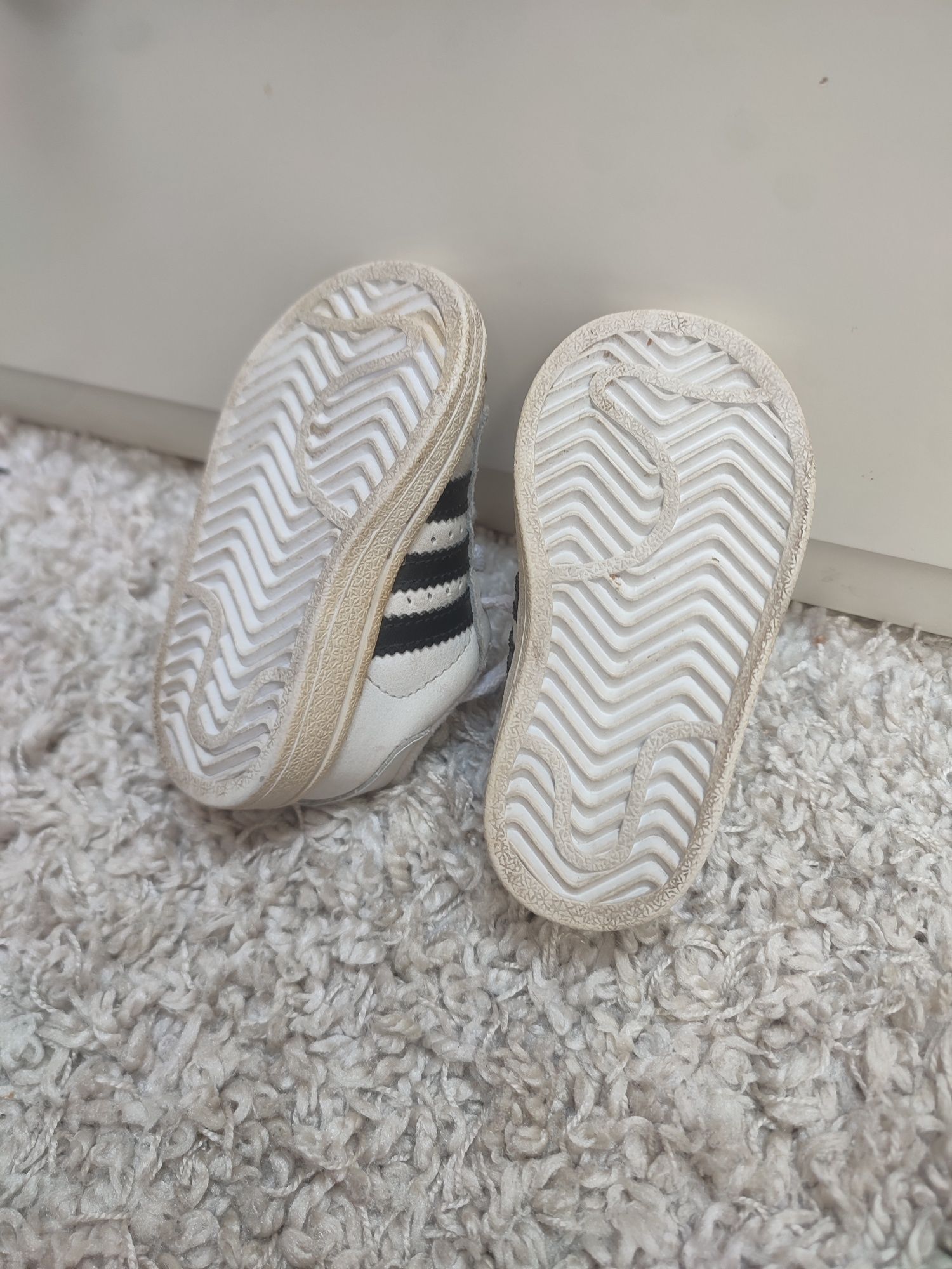 Adidas superstar retro malutkie białe rozmiar 19