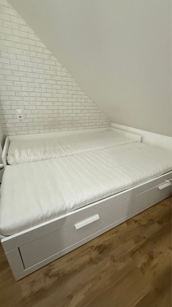 Łóźko podwójne leżanka  Ikea Brimnes