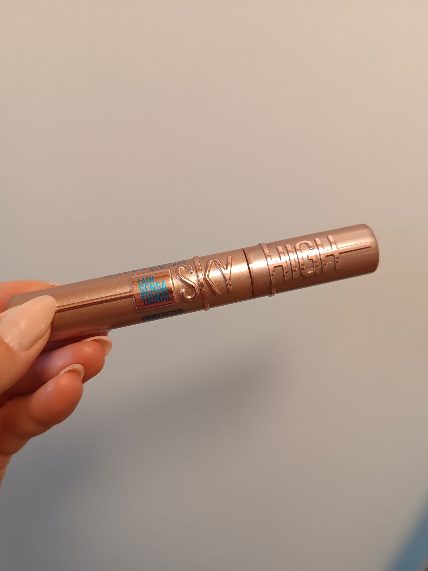 Nowy tusz wodoodporny Maybelline Sky High