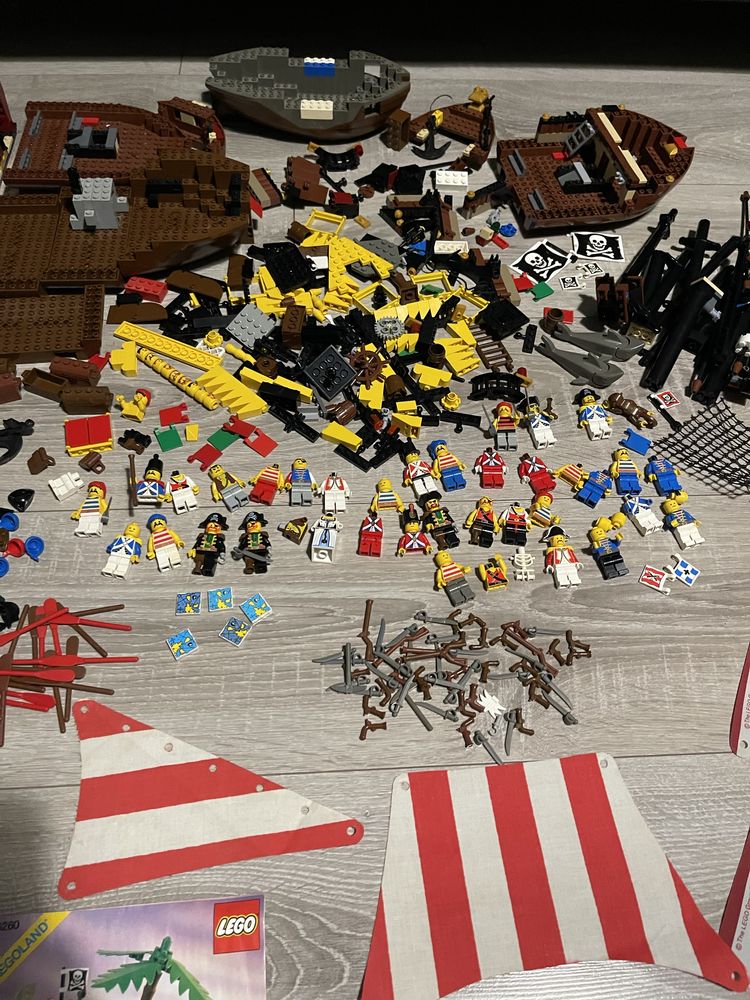 Lego Pirates mix zestawów figurek i akcesoriów