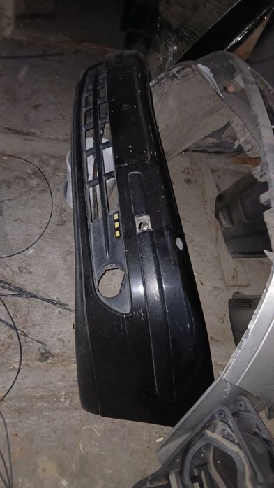 Бампер Рено лагуна 1,2 разборка