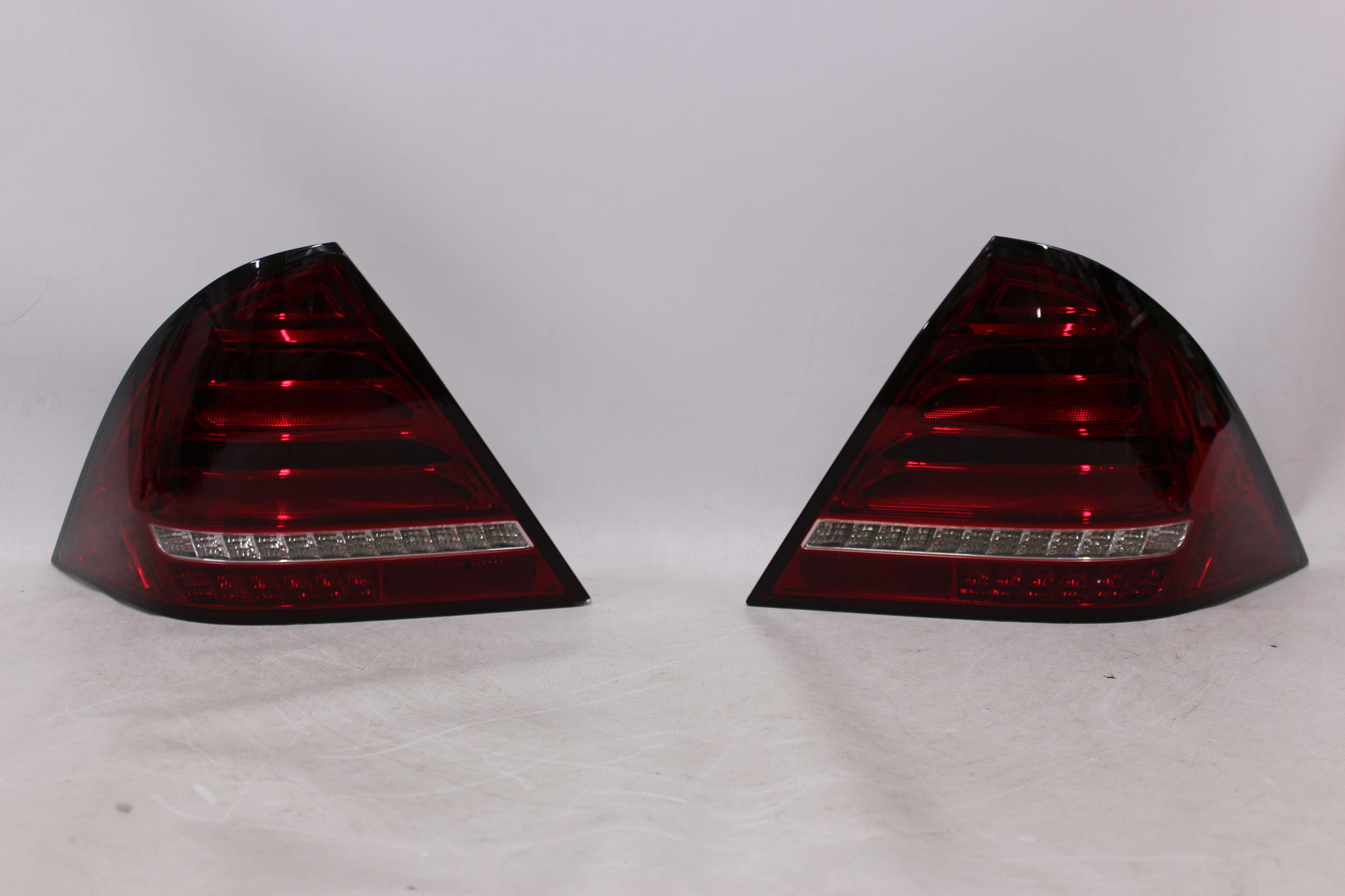 Lampy światła tył tylne MERCEDES C W203 SEDAN 00-04 LED DYNAMIC RED!