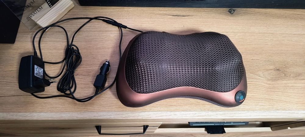 Masażer shiatsu z podgrzewaniem – plecy, kark, nóg - Stan B.dobry!