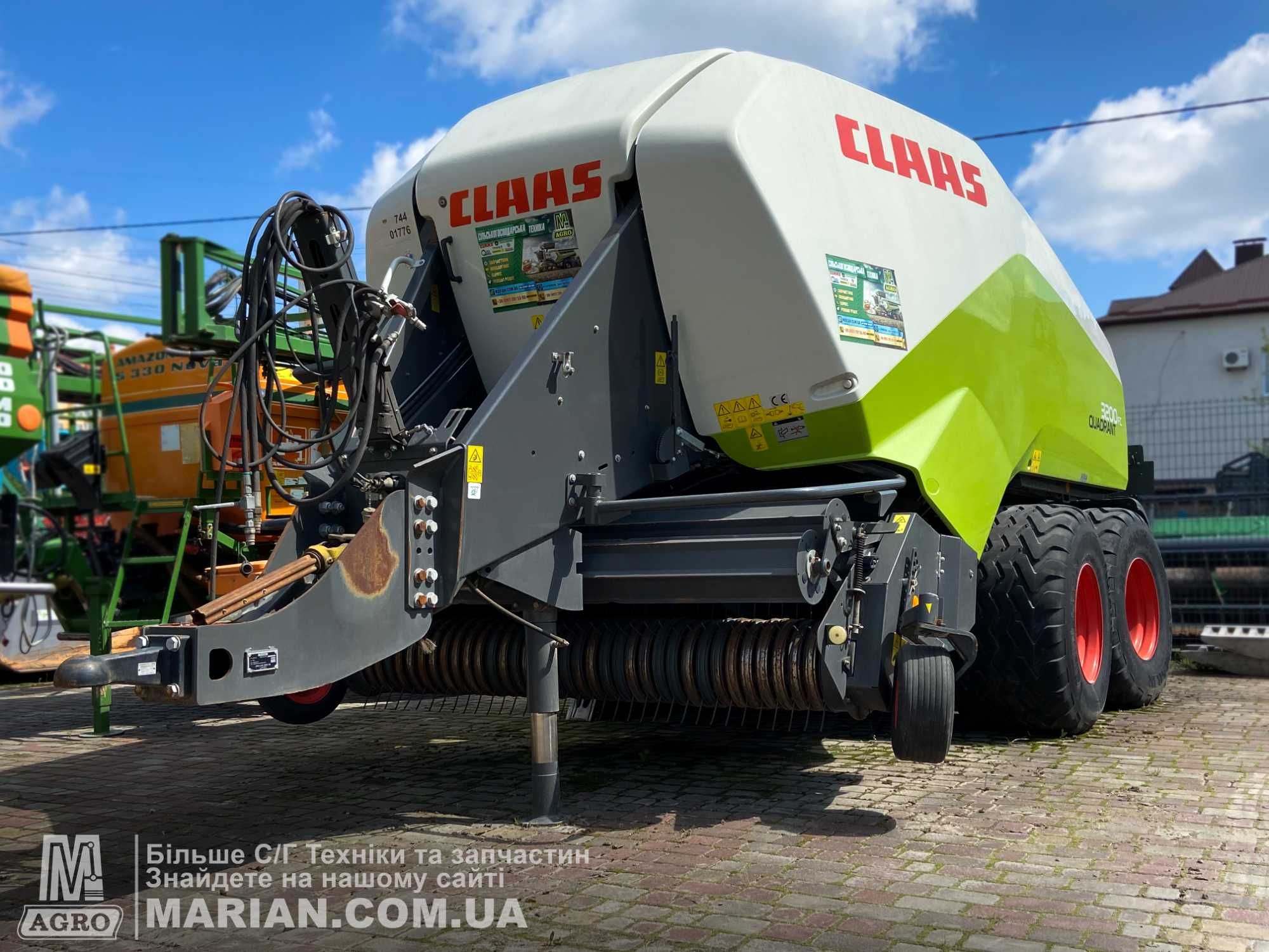 Прес-підбирач CLAAS Quadrant 3200FC