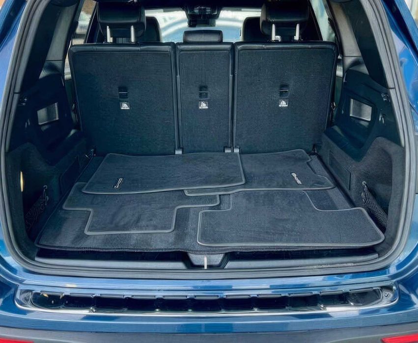 Mercedes-Benz EQB EQB 300 4MATIC      2022