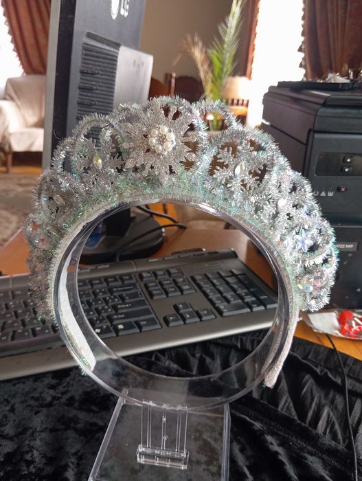 обруч - сніжинка