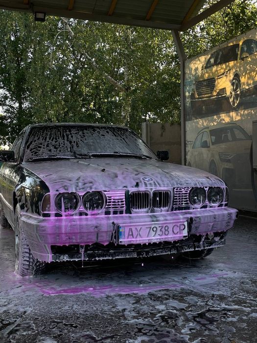 Продам машину не в плохом состоянии бмв е 34 есть куда доложить руки