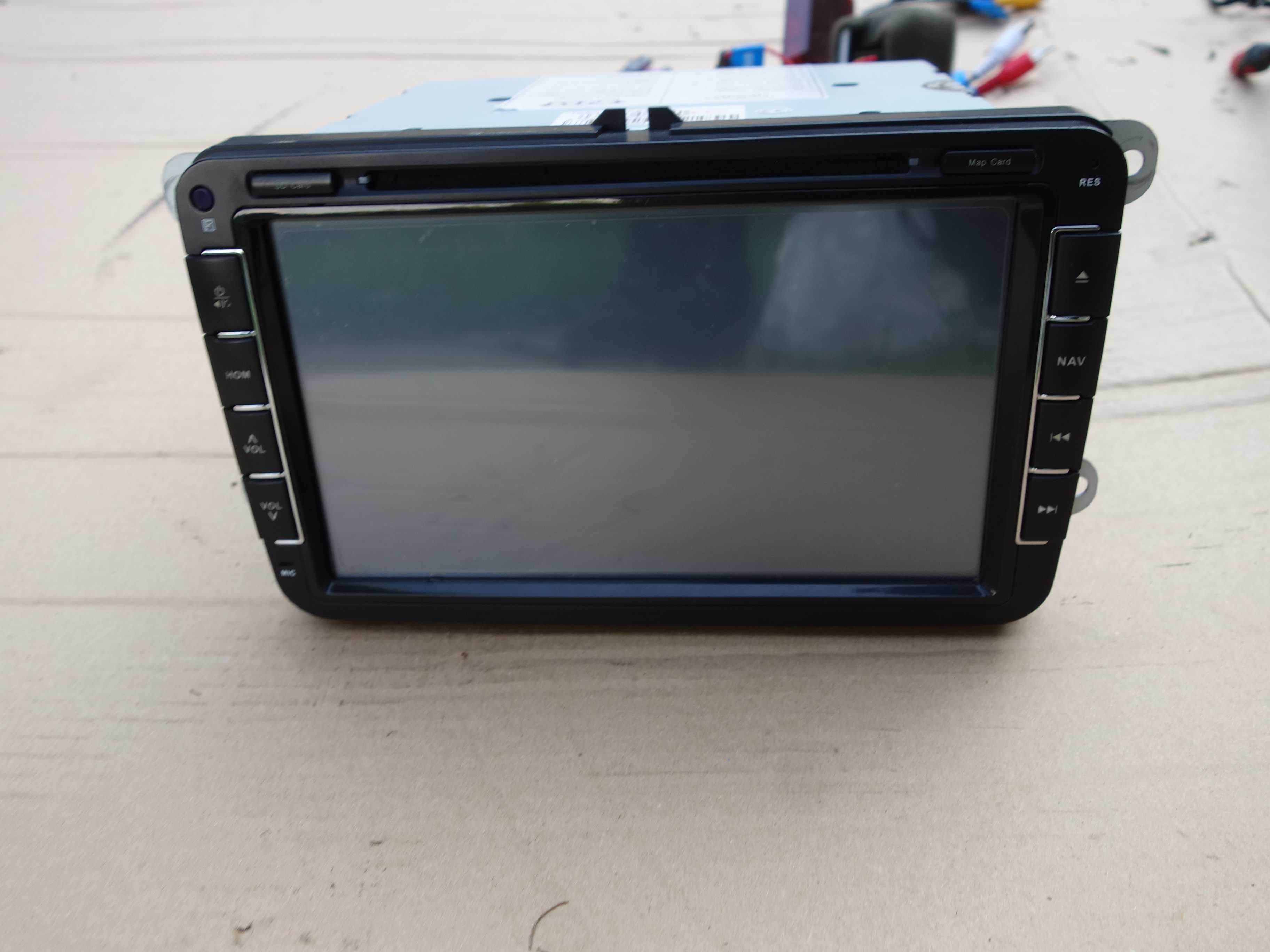 Radio  VW PASSAT B7 B6 TIGUAN  Touran Octavia Superb  XTRONS