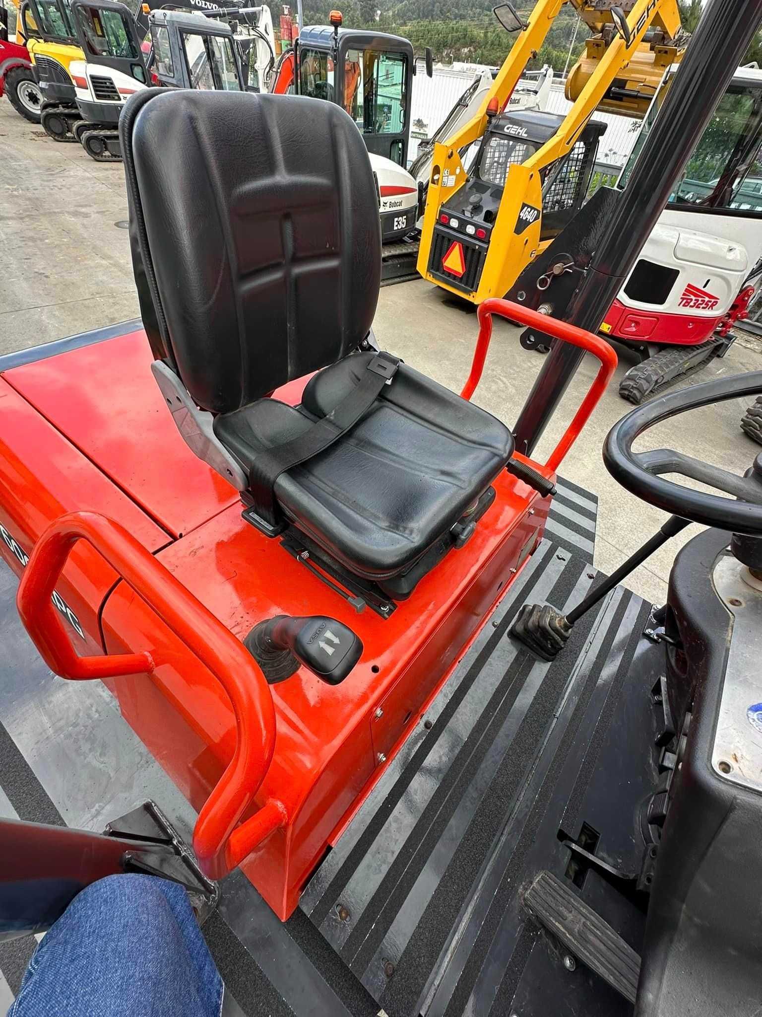 Dumper AUSA D600 APG