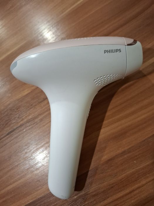 Фотоэпилятор Philips Lumea SC1994/00