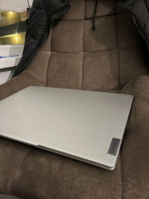 Ноутбук Lenovo