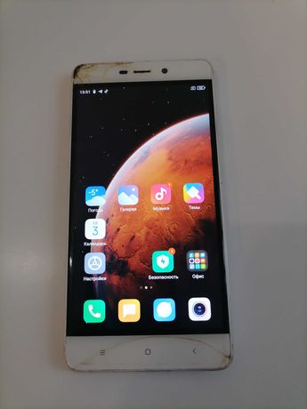 Смартфон Xiaomi Redmi 4 pro 3/32  в отличном состоянии