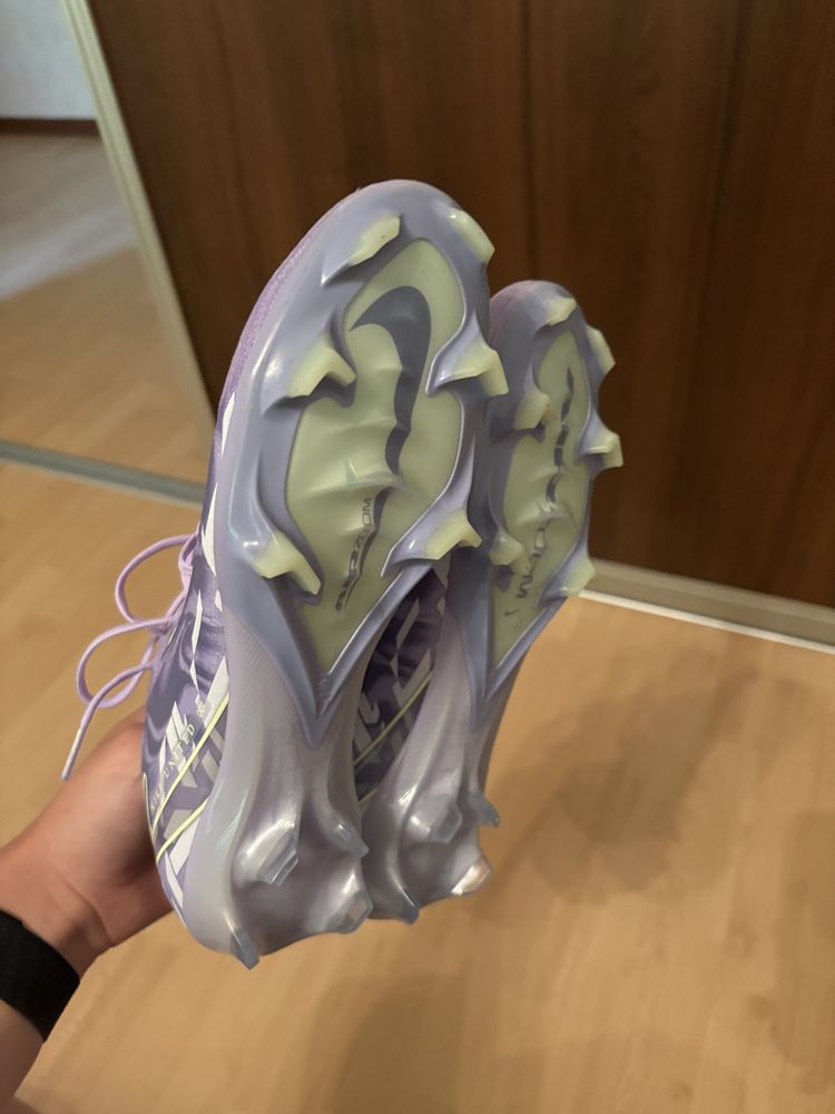Продам Бутси Nike Mercurial