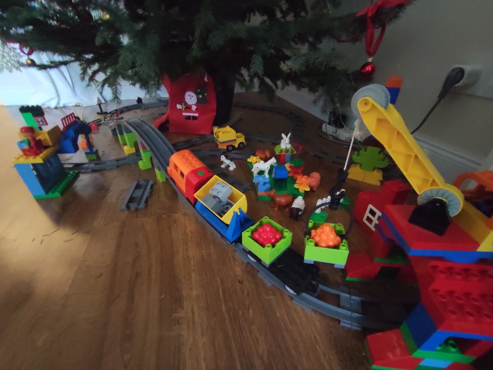 MEGA Zestaw LEGO kolejka z dodatkowymi torami, zwrotnicą itp.