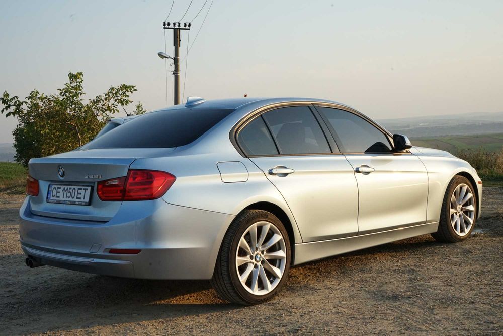 BMW 3  F30 328i Modern