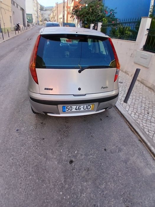Vendo fiat punto abarth 1400€ negociável
